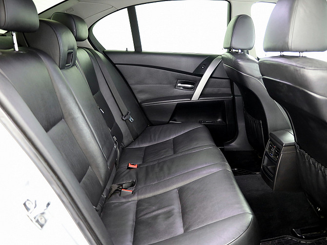 BMW 530 Executive ATM 3.0 D 160kW Таллин - изображение 7