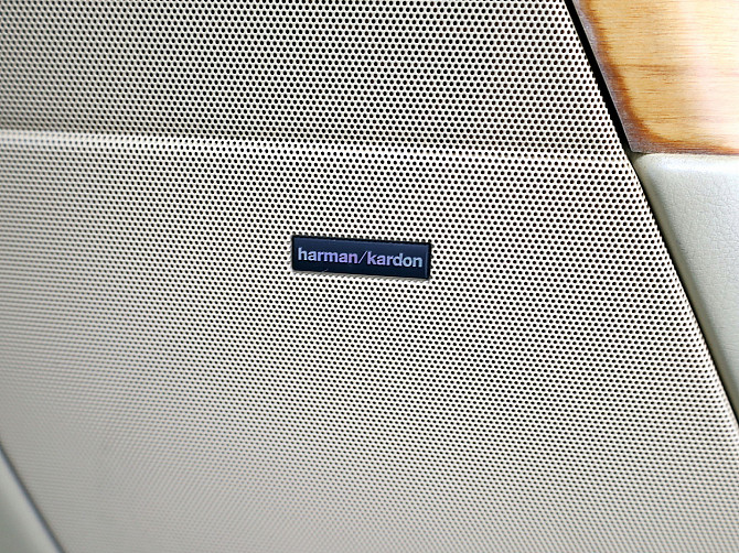 Land Rover Range Rover Sport HSE Luxury 3.6 TDV6 200kW Таллин - изображение 8