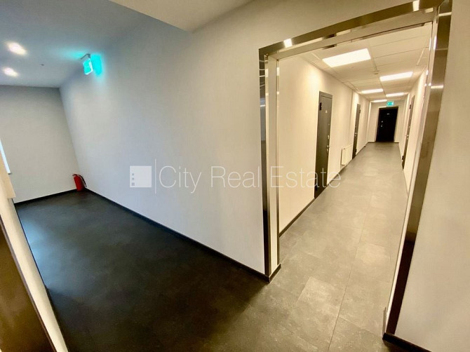 Jaunceltne, fasādes māja, slēgts pagalms, ieeja no ielas, ir lifts, kāpņu telpa pēc Rīga - foto 17