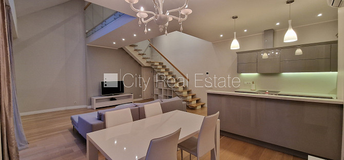 Projekts - Residence Lumiere, fasādes māja, renovēta māja, labiekārtots apzaļumots pagalms, Rīga - foto 9