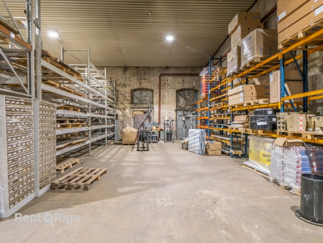 Kapseļu iela 15  pieejamas noliktavas telpas īrei no 11.06.2026.  Noliktavas griestu augstums Rīga - foto 7