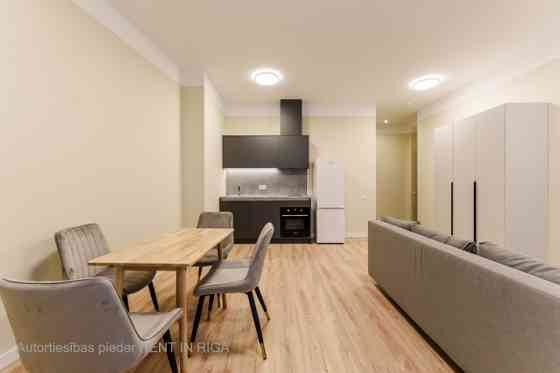 Oднокомнатная квартира в центре Риги с балконом!  Квартира включает в себя Rīga
