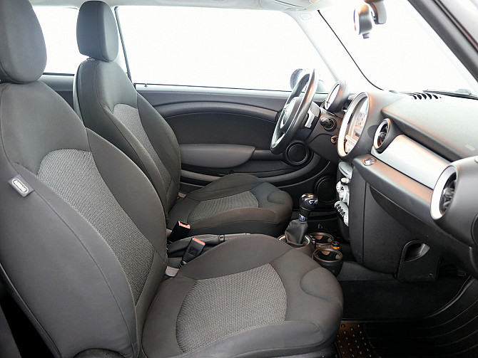 MINI Cooper One Facelift ATM 1.4 70kW Таллин - изображение 6