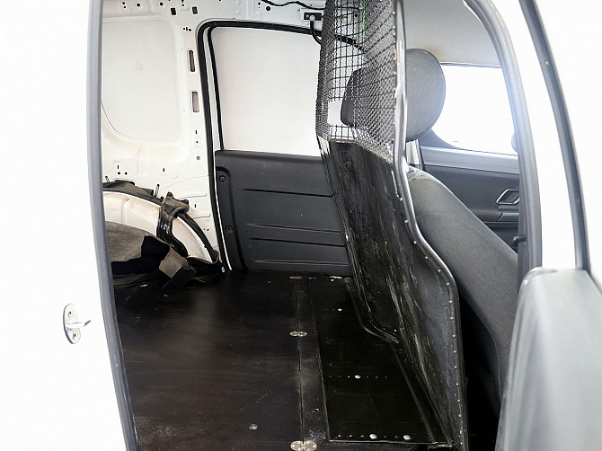 Skoda Praktik Facelift 1.2 51kW Таллин - изображение 7