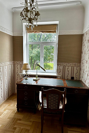 Фасадный дом, реновированный дом, благоустроенная озеленённая территория, одна Рига - изображение 1