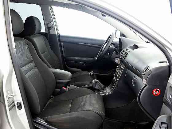 Toyota Avensis Linea Sol 2.0 108kW Таллин