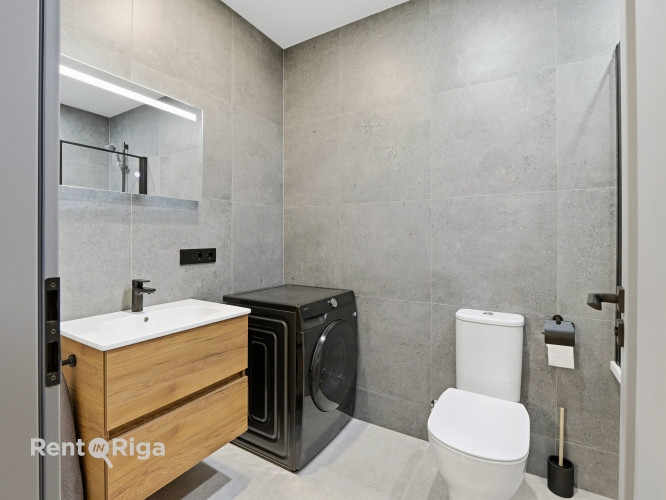 Izīrē 2 istabu dzīvokli Āgenskalnā!  