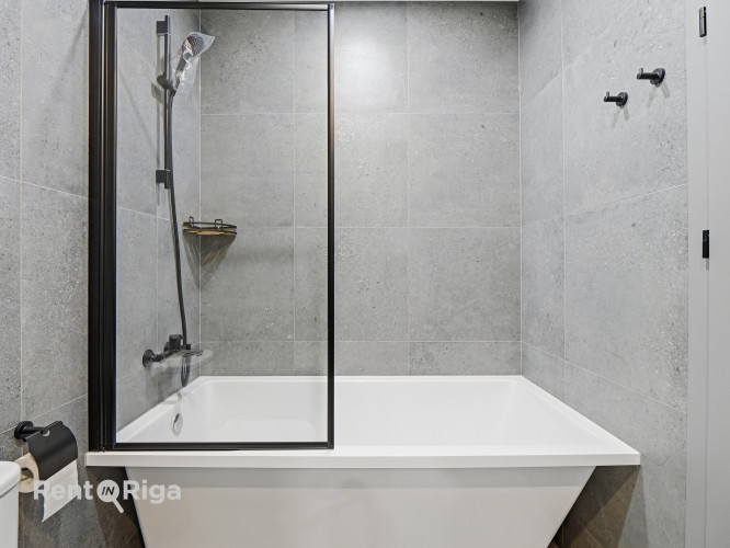 Izīrē 2 istabu dzīvokli Āgenskalnā!  