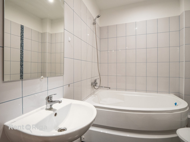 Īrei pieejams 2 istabu dzīvoklis  Dzīvoklis ir aprīkots ar visu nepieciešamo, tai skaitā, Rīga - foto 6