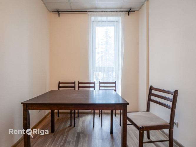 Īrei pieejams 2 istabu dzīvoklis  Dzīvoklis ir aprīkots ar visu nepieciešamo, tai skaitā, Rīga - foto 9