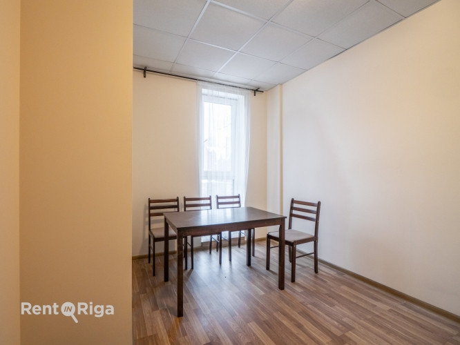 Īrei pieejams 2 istabu dzīvoklis  Dzīvoklis ir aprīkots ar visu nepieciešamo, tai skaitā, Rīga - foto 8