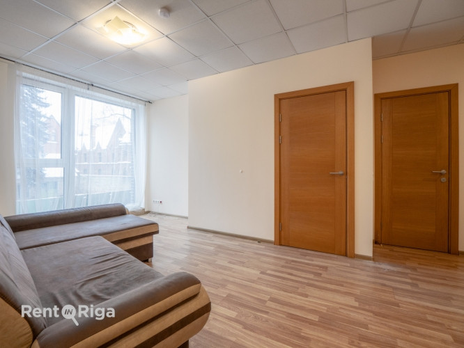 Īrei pieejams 2 istabu dzīvoklis  Dzīvoklis ir aprīkots ar visu nepieciešamo, tai skaitā, Rīga - foto 3