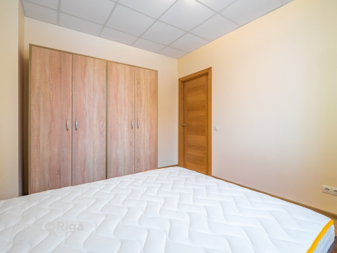 Īrei pieejams 2 istabu dzīvoklis  Dzīvoklis ir aprīkots ar visu nepieciešamo, tai skaitā, Rīga - foto 8