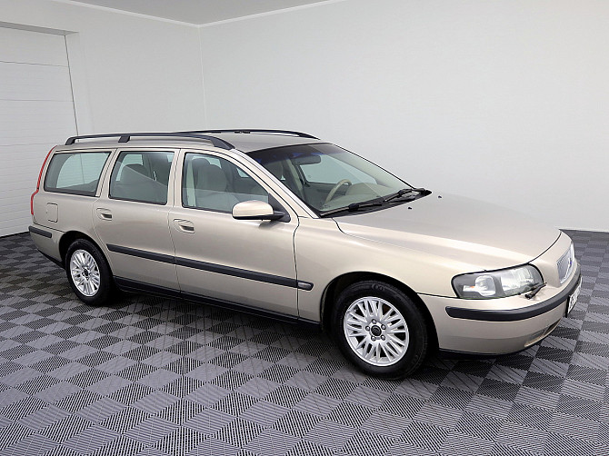 Volvo V70 Estate 2.4 125kW Таллин - изображение 1