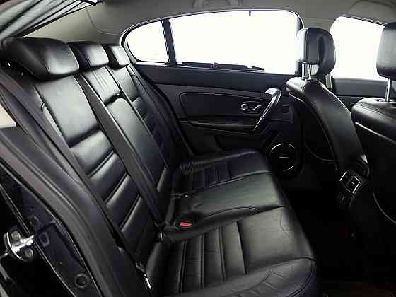 Renault Latitude Initiale Paris ATM 2.0 dCi 127kW Таллин