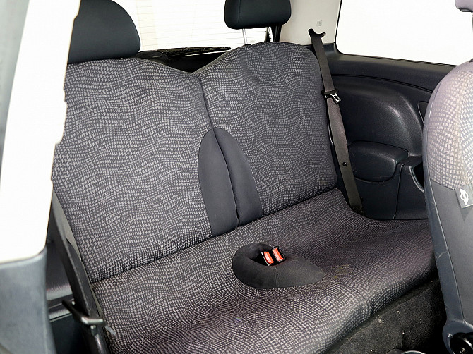 MINI Cooper One 1.6 85kW Tallina - foto 7