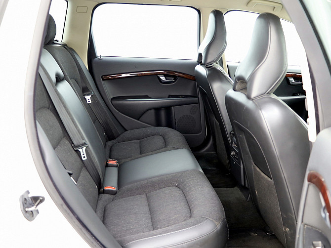 Volvo XC70 Summum ATM 2.4 D5 136kW Таллин - изображение 7