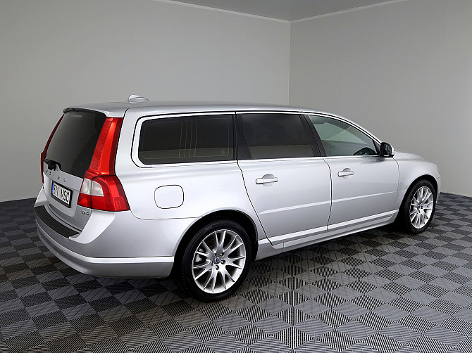 Volvo V70 Summum Facelift ATM 2.0 D4 100kW Tallina - foto 3