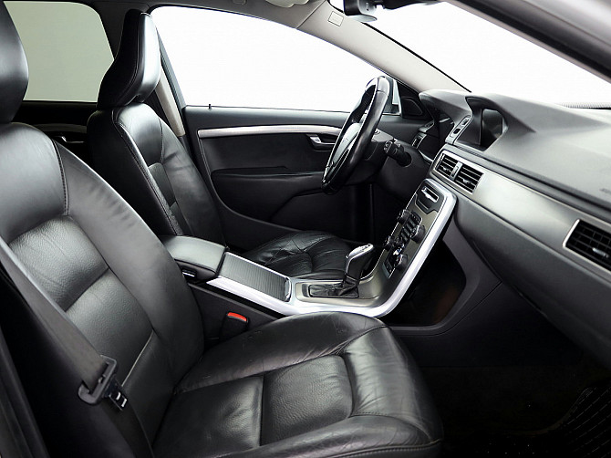 Volvo V70 Summum Facelift ATM 2.0 D4 100kW Tallina - foto 6