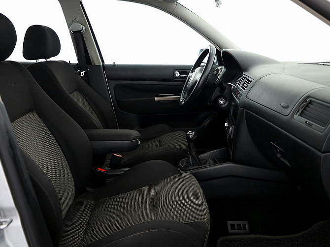 Volkswagen Golf GTI Edition 2.0 85kW Таллин - изображение 6