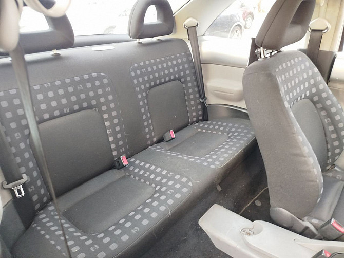 Volkswagen New Beetle Comfortline 1.6 74kW Таллин - изображение 7