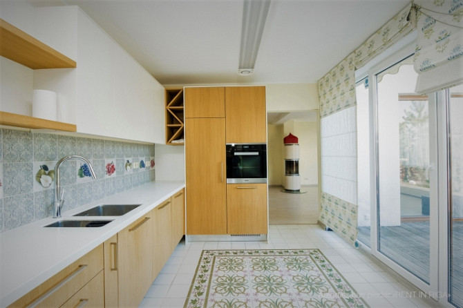 Предлагаем в аренду трехэтажный дом с 5 спальнями. Дом находится в поселке Рижский район - изображение 6