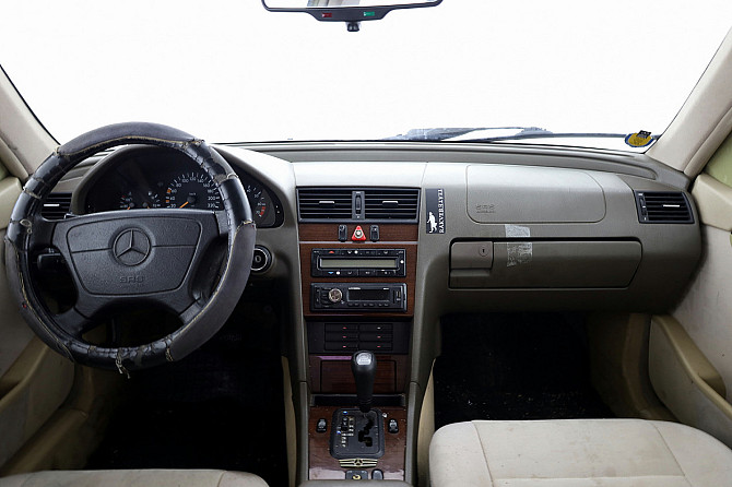 Mercedes-Benz C 230 Classic ATM 2.3 110kW Tallina - foto 5