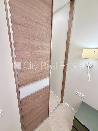 Фасадный дом, реновированный дом, вход со двора, апартаменты люкс, лифт, Рига - изображение 11