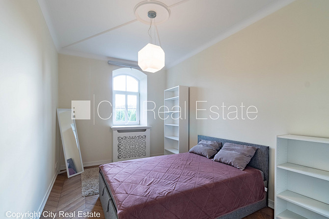 Новостройка, фасадный дом, закрытый двор, вход с улицы, лифт, лестничная клетка Рига - изображение 4