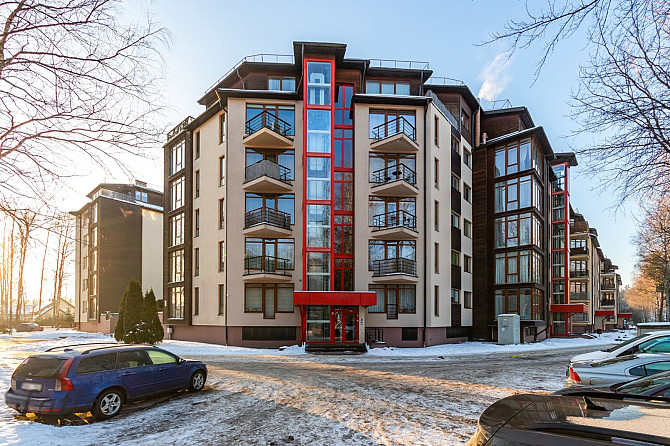 Tiek piedāvāts gaišs un ļoti saulains divistabu dzīvoklis jaunajā projektā Titurgā  klusā, zaļā un ģ Рижский район - изображение 1