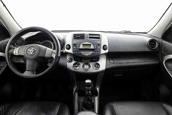 Toyota RAV4 Luxury 2.2 D-4D 130kW Таллин