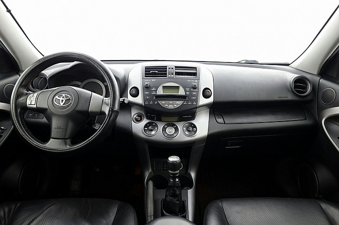 Toyota RAV4 Luxury 2.2 D-4D 130kW Таллин - изображение 5