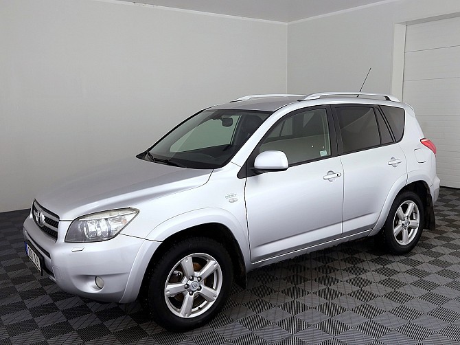 Toyota RAV4 Luxury 2.2 D-4D 130kW Таллин - изображение 2