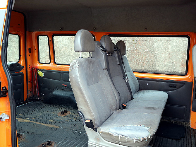 Ford Transit 330M Kombi Passenger 2.4 TDCi 66kW Tallina - foto 7