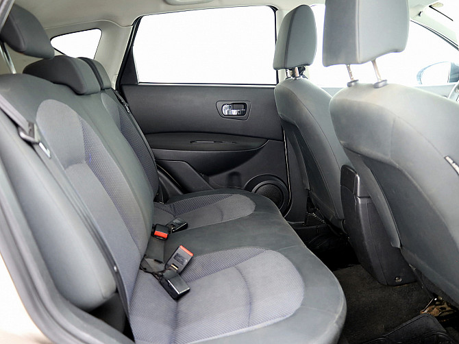 Nissan Qashqai Comfort ATM 2.0 104kW Tallina - foto 7