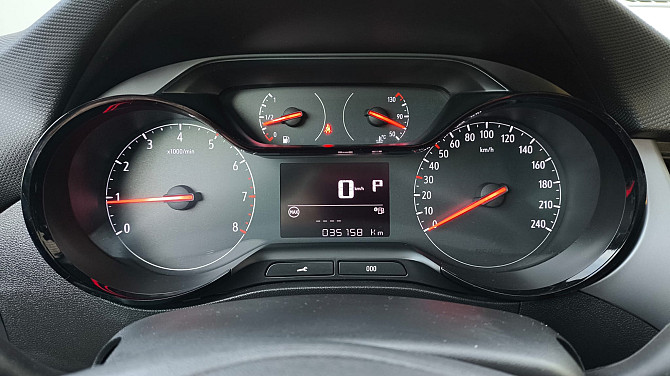 Opel Grossland 2022 года, автомат. Машина небольшого размера, но высокая, с большим багажником.... Salaspils - foto 5