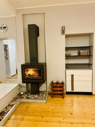 Izīrē 2 istabu dzīvokli Teikā!  Ēka tikai ar 10 dzīvokļiem klusā un drošā iekšpagalmā. Siltajā laikā Рига - изображение 3