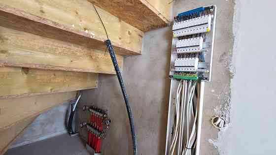 Pilno īpašuma video tūri var noskatīties, nospiežot uz mājas lapas sludinājuma lejas daļā. Jauns... Cits