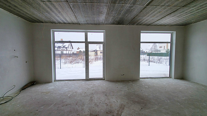 Pilno īpašuma video tūri var noskatīties, nospiežot uz mājas lapas sludinājuma lejas daļā.
Jauns... Cits - foto 4