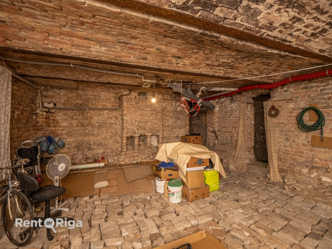 Sausas mākslinieku darbnīcas telpas perspektīvā lokācijā!  +Liela gājēju un auto plūsma; Rīga - foto 9