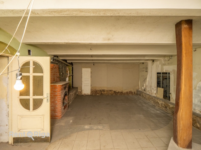 Sausas mākslinieku darbnīcas telpas perspektīvā lokācijā!  +Liela gājēju un auto plūsma; Rīga - foto 5