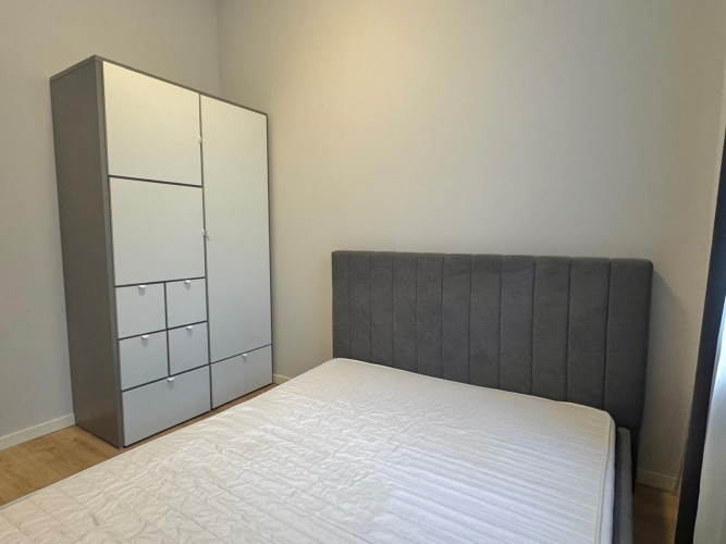 2-istabu dzīvoklis Aktīvajā centrā  Elizabetes ielā.  Izīrē elegantu un mājīgu divistabu Rīga - foto 6