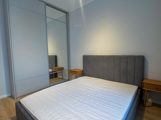 Mēbelēts 2-istabu dzīvoklis Aktīvajā centrā  Elizabetes ielā.  Izīrē elegantu un mājīgu Rīga - foto 2