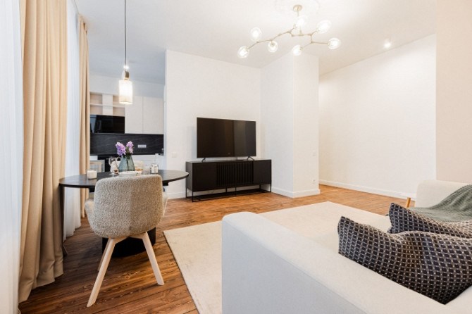 Эксклюзивная двухкомнатная квартира в тихом центра Риги  Редкое предложение: Рига - изображение 3