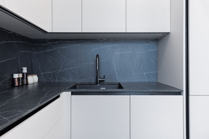 Эксклюзивная двухкомнатная квартира в тихом центра Риги  Редкое предложение: Рига - изображение 7