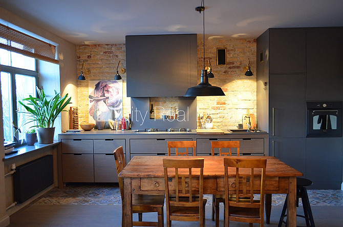 Renovēta māja, slēgts pagalms, iespēja nomāt autostāvvietu, apsargāta autostāvvieta, Rīga - foto 6