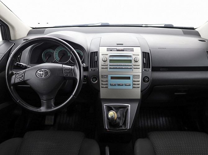 Toyota Corolla Verso Linea Sol Facelift 2.2 D-4D 100kW Tallina - foto 5