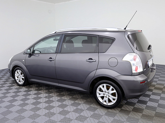 Toyota Corolla Verso Linea Sol Facelift 2.2 D-4D 100kW Tallina - foto 4