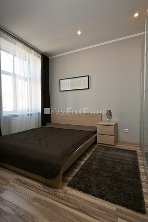 Фасадный дом, реновированный дом, фасад с декоративной штукатуркой, закрытый Рига - изображение 7