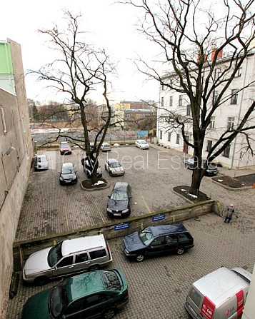 Fasādes māja, renovēta māja, nomainītas inženierkomunikācijas, labiekārtots apzaļumots Rīga - foto 5